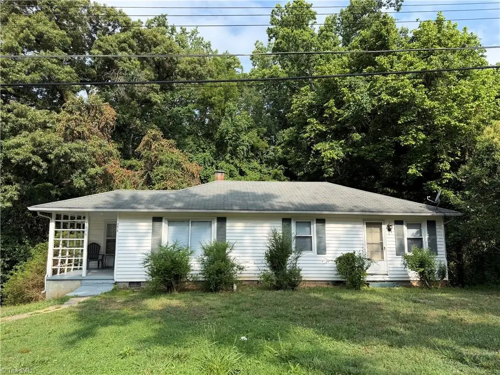 3616 Harvard Road, Winston Salem, NC 27107 - #1