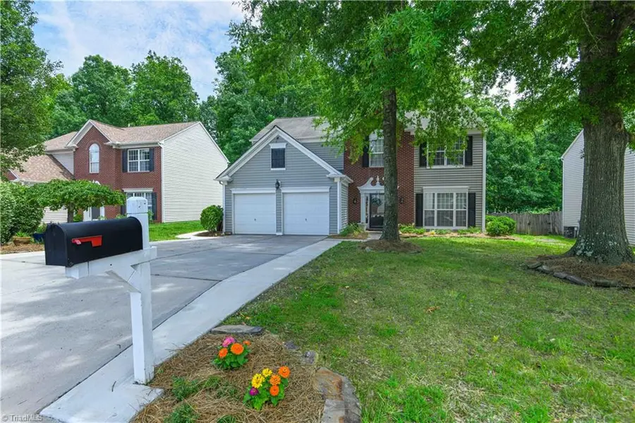 3414 Nottaway Drive, Jamestown, NC 27282 - #2