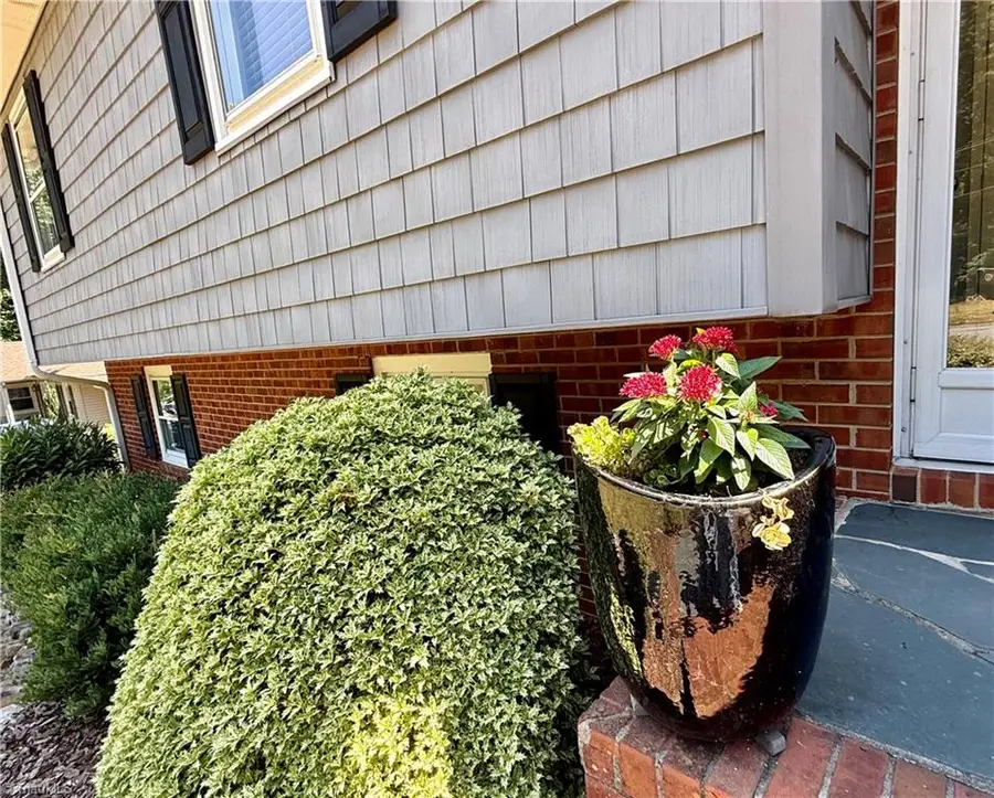 111 Ridgewood Drive, Lexington, NC 27292 - #3
