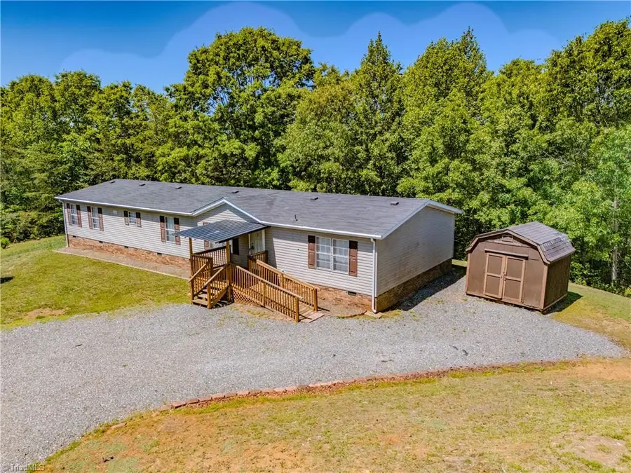 151 Fox Trot Lane, Pilot Mountain, NC 27041 - #2