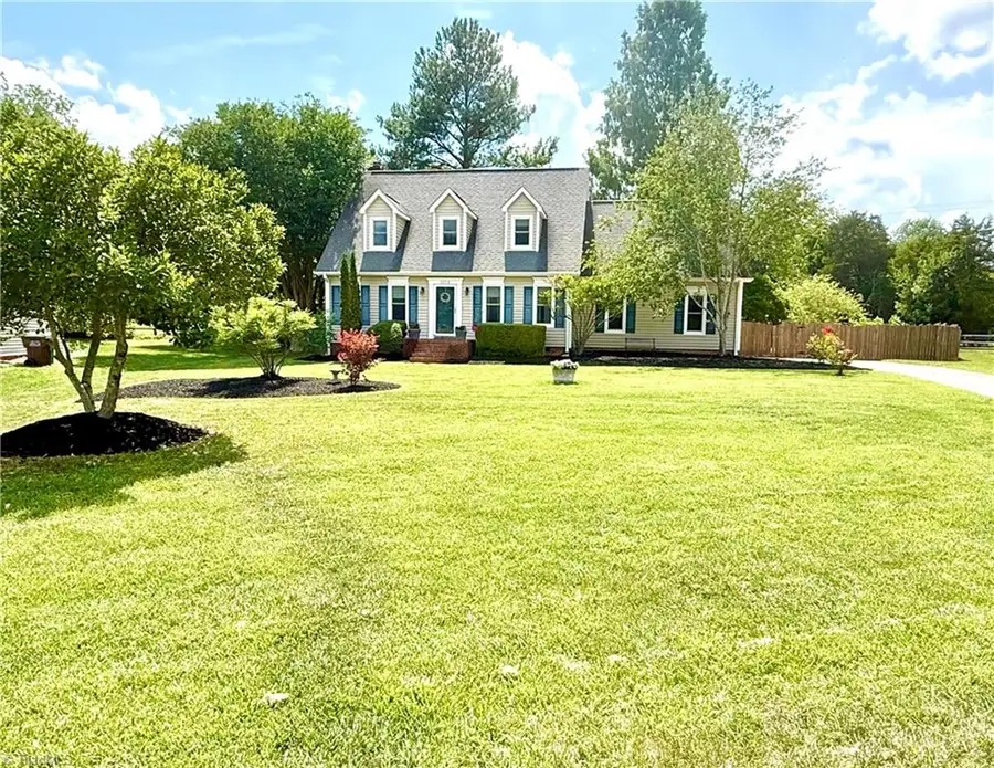 1104 Elmwood Avenue, High Point, NC 27265 - #2