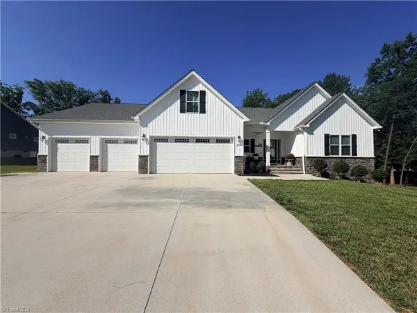 305 Absher Farm Loop, Statesville, NC 28625