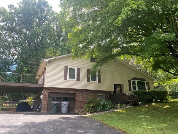1104 Windover Road, Randleman, NC 27317