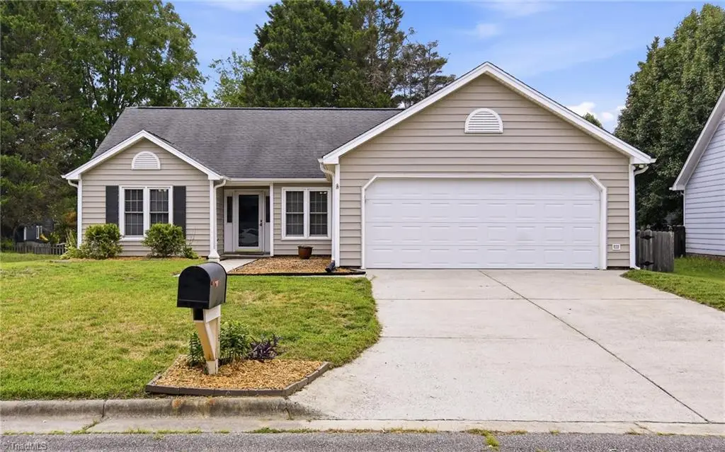 6 Hickory Knoll Court, Greensboro, NC 27407 - #1