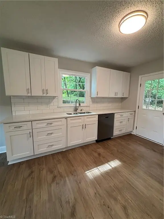 1348 Calvert Drive, Winston Salem, NC 27107 - #2
