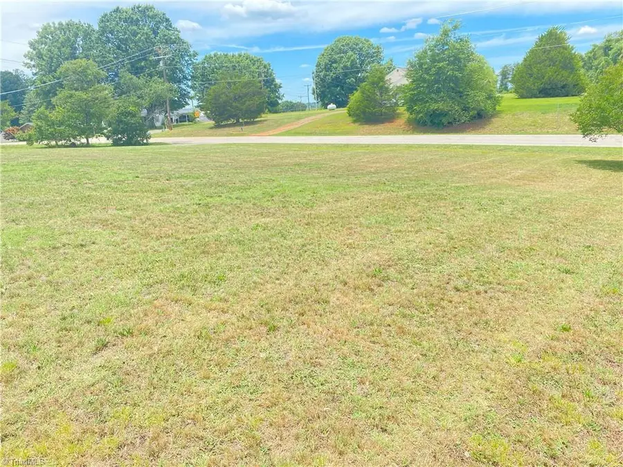 3120 Us Highway 158, Reidsville, NC 27320 - #2