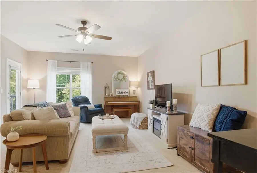 5425 Forester Drive #2B, High Point, NC 27265 - #3