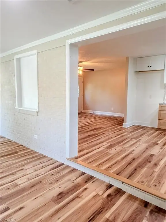 189 W Cleve Street, Mount Airy, NC 27030 - #3