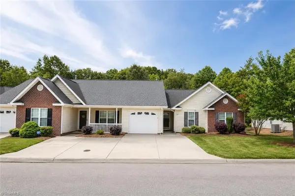 730 Wynbrook Square Lane, Winston-Salem, NC 27103