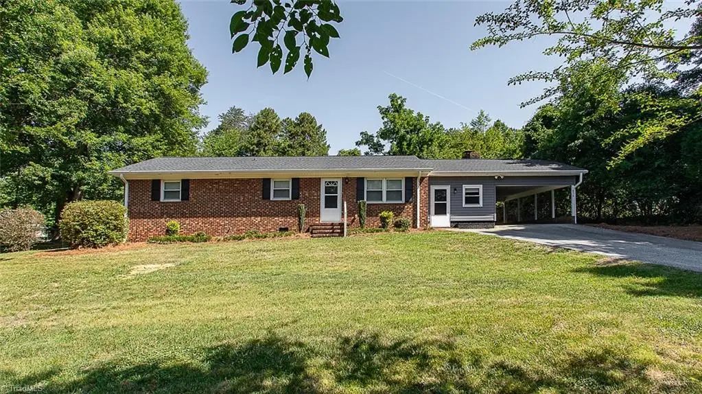 858 Nc Highway 62 W, Greensboro, NC 27406 - #1