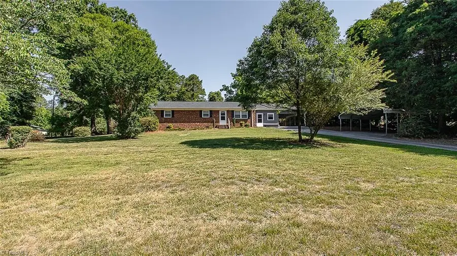 858 Nc Highway 62 W, Greensboro, NC 27406 - #2
