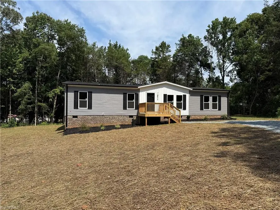 224 Briar Creek Court, Thomasville, NC 27360 - #3