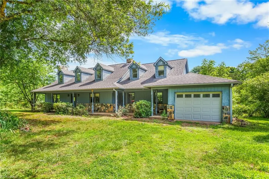 5041 Friendship Circle Road, East Bend, NC 27018 - #3