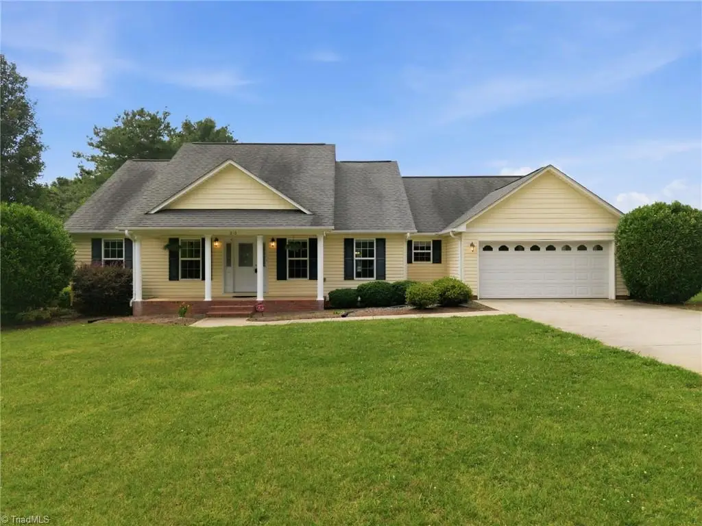 210 Jane Sowers Road, Statesville, NC 28625 - #1
