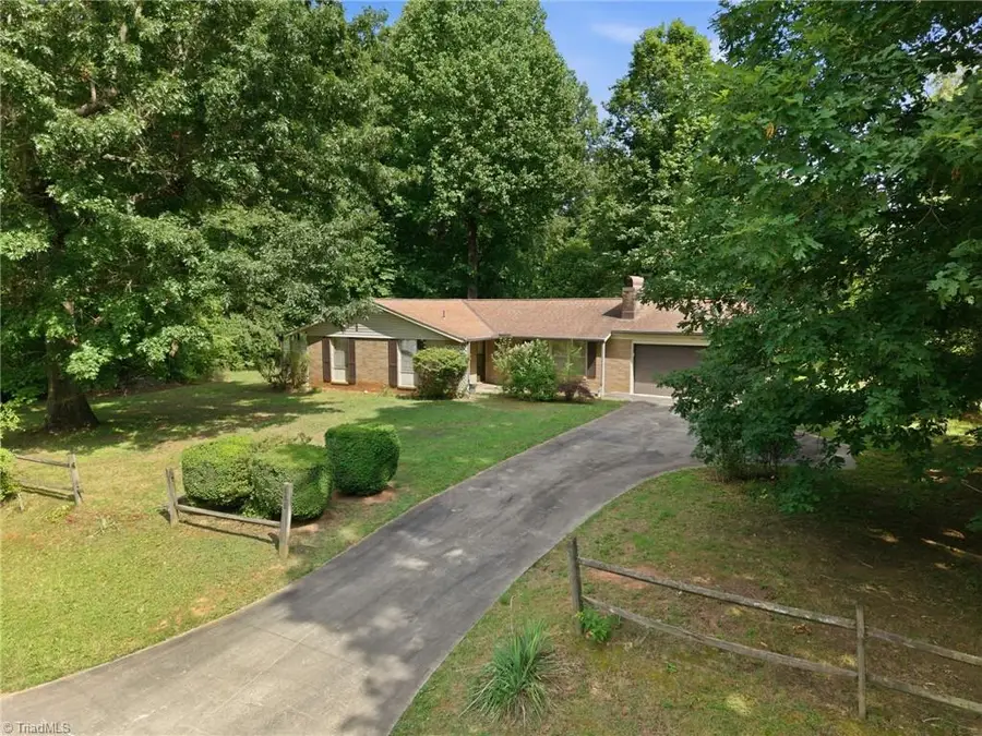 575 Brown Berry Road, North Wilkesboro, NC 28659 - #3