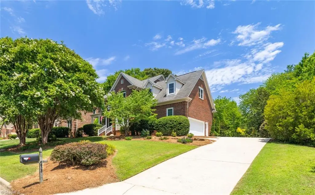 4613 Chesterfield Place, Jamestown, NC 27282 - #1
