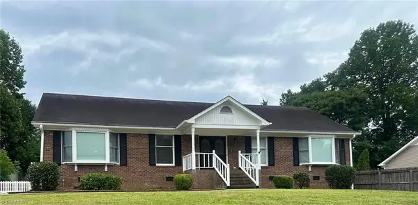 2308 Leeds Avenue, High Point, NC 27265