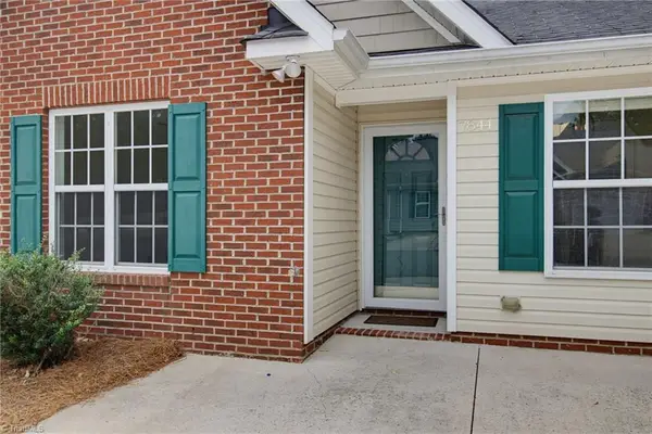 7844 Woodpark Drive, High Point, NC 27265