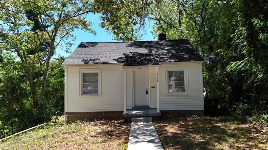 2604 Lyndhurst Avenue, Winston Salem, NC 27103 - #2