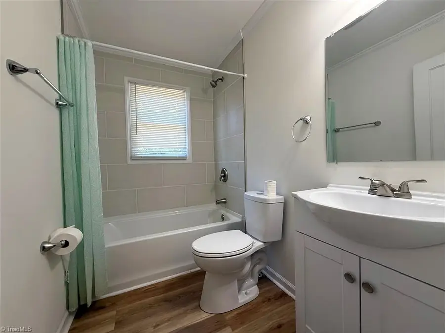 2604 Lyndhurst Avenue, Winston Salem, NC 27103 - #3
