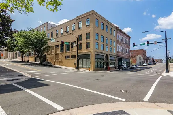 1 W 5th Street #302, Winston-Salem, NC 27101