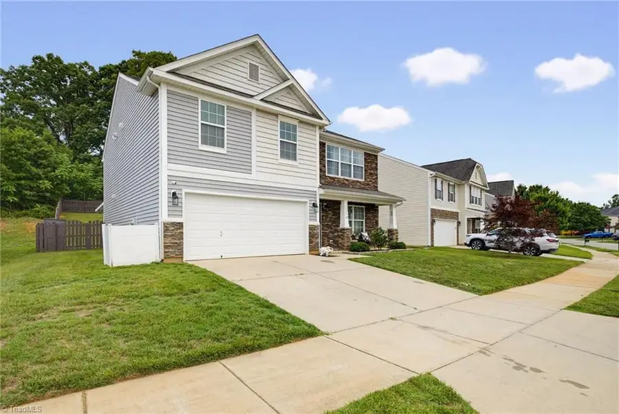 431 Hancock Drive, Kernersville, NC 27284 - #2