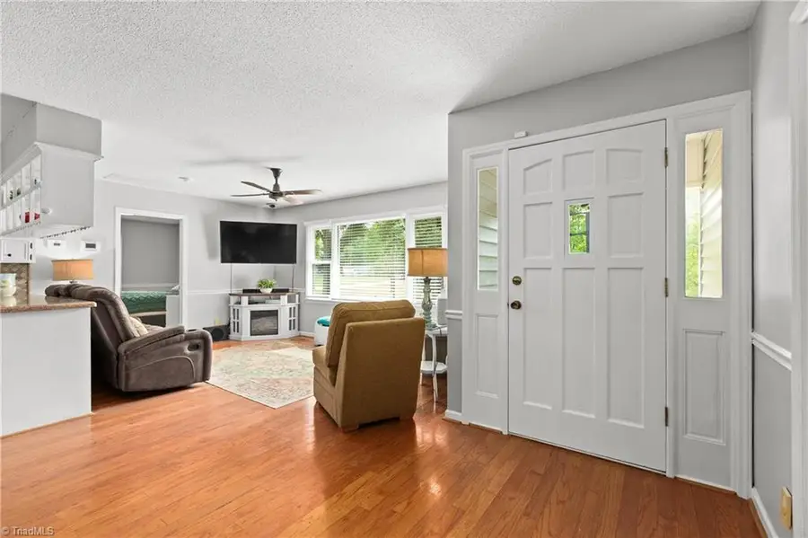 1132 Kennedy Street, Yadkinville, NC 27055 - #3