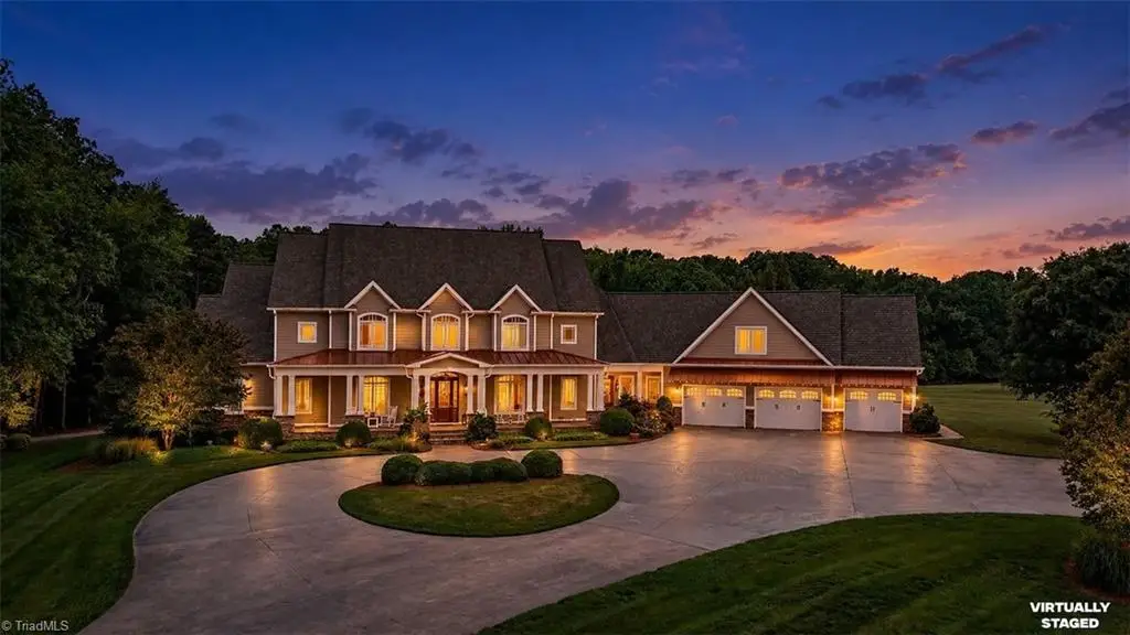 636 Lee Road, Thomasville, NC 27360 - #1