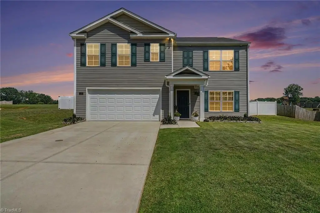 1218 Hickory Point Drive, Lexington, NC 27292 - #1