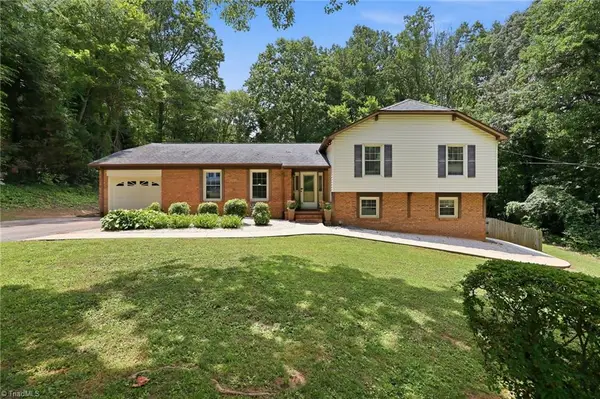 608 Alpine Road, Winston-Salem, NC 27104