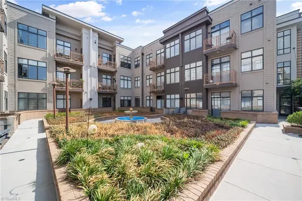 810 W 4th Street #209, Winston-Salem, NC 27101