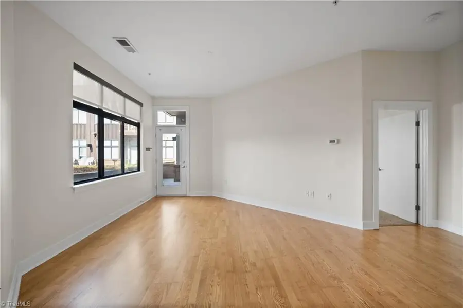 810 W 4th Street #209, Winston Salem, NC 27101 - #3