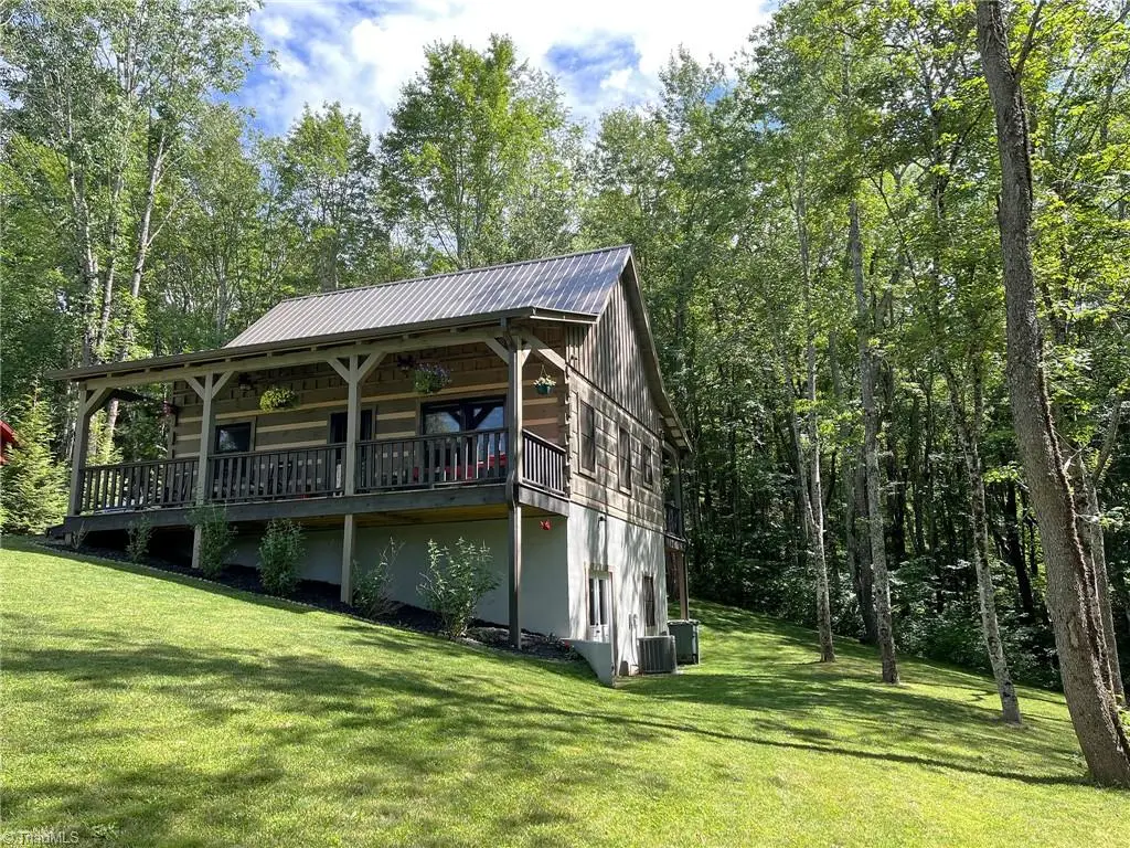 287 Hill Street, Sparta, NC 28675 - #1