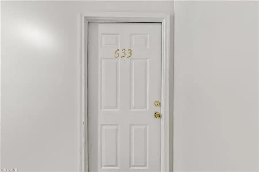 633 Ivy Glen Drive, Winston Salem, NC 27127 - #3