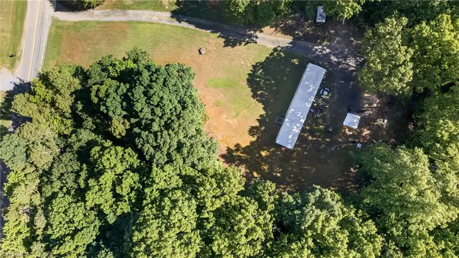 526 Kindley Road, Thomasville, NC 27360 - #2