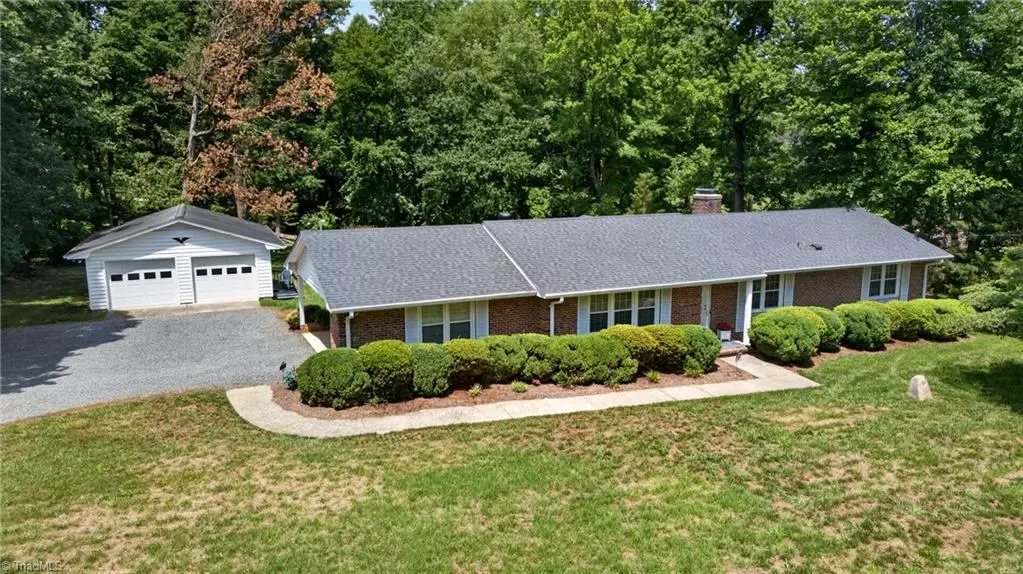 3110 Valhalla Circle, Greensboro, NC 27406 - #1