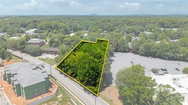 4105 Old Vineyard Road, Winston-Salem, NC 27104