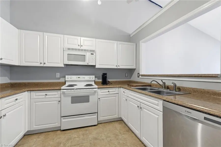 3640 Rising River Lane, Greensboro, NC 27409 - #3