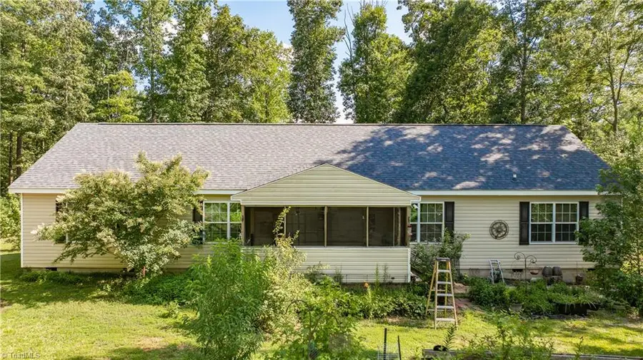 2311 Chrisco Road W, Seagrove, NC 27341 - #2