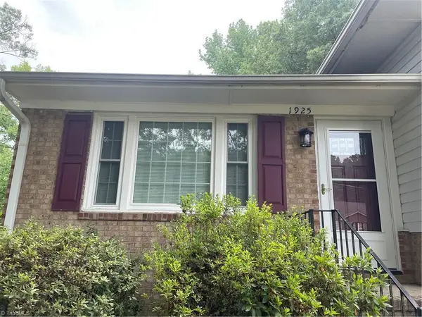 1925 Murrayhill Road, Greensboro, NC 27403