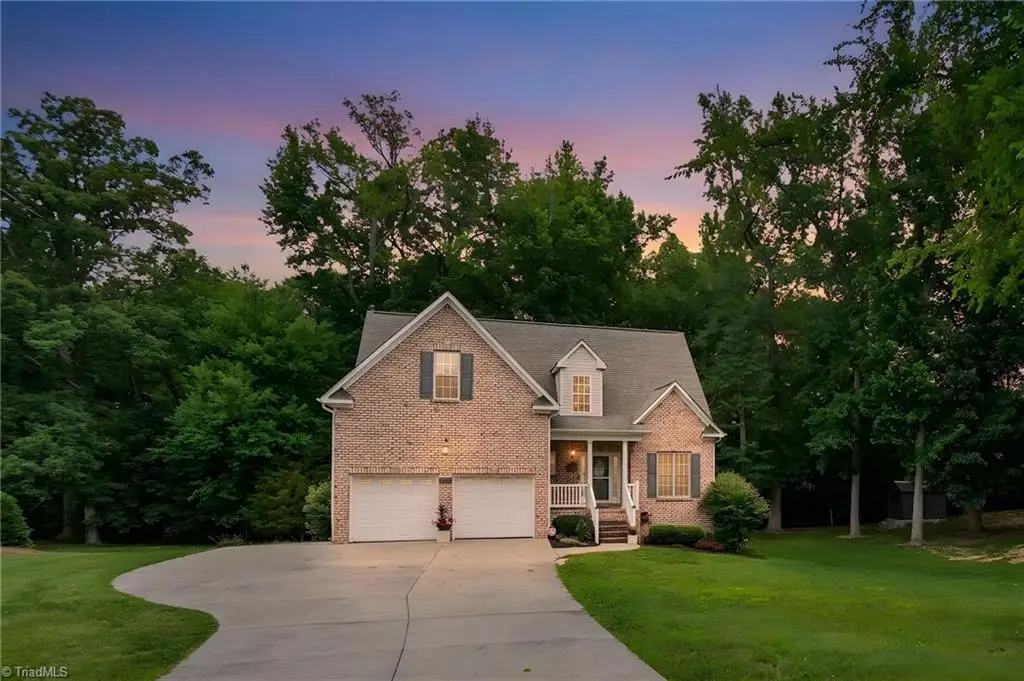 220 Drake Lane, Lexington, NC 27295 - #1