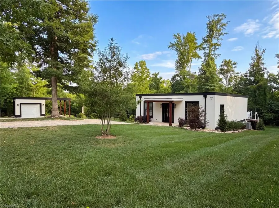 150 Ivory Lane, Lexington, NC 27292 - #3