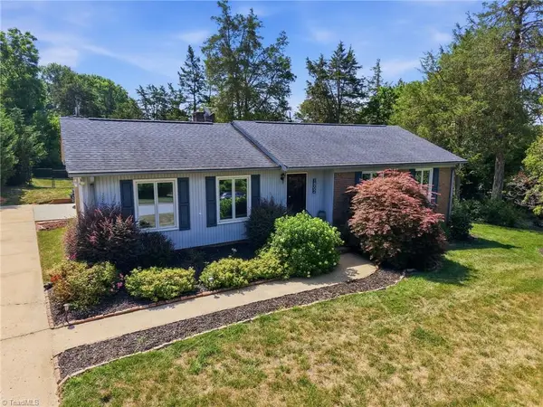 1802 Norwich Drive, Greensboro, NC 27410