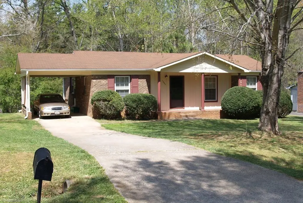 1447 Vestal Road, Winston Salem, NC 27045 - #1