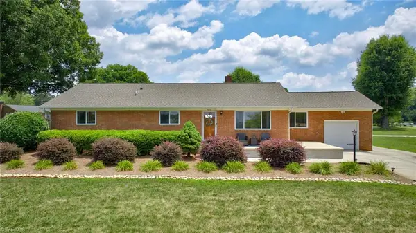 4010 Kernersville Road, Winston-Salem, NC 27107