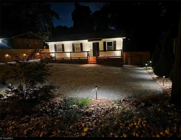 1411 Town Street, Greensboro, NC 27407