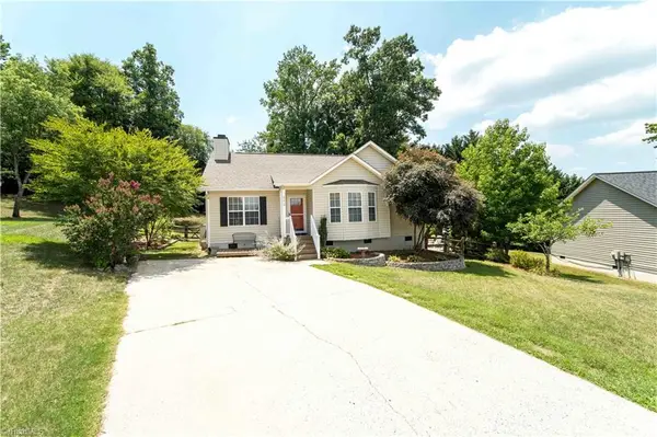 240 Cloverfield Court, Winston-Salem, NC 27127