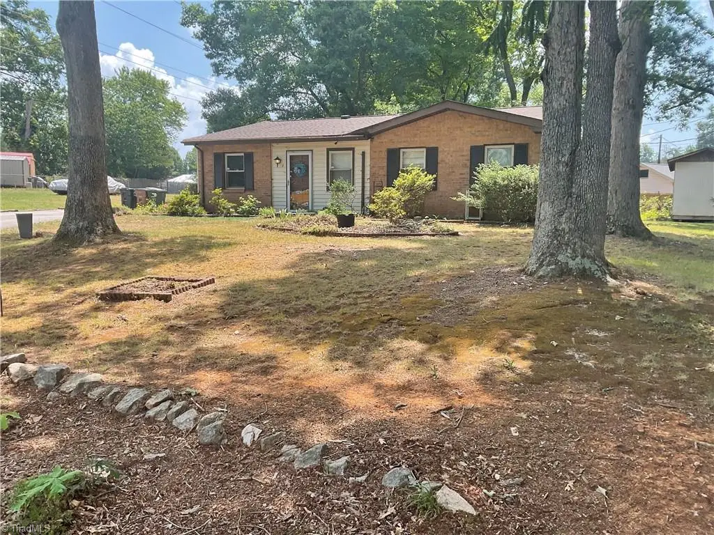2 Pyracantha Court, Greensboro, NC 27405 - #1