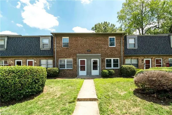 1929 Vantage Point Place, Greensboro, NC 27407