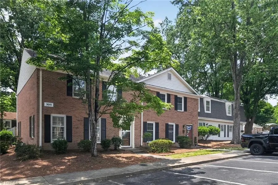3311 Regents Park Lane #A, Greensboro, NC 27455 - #2
